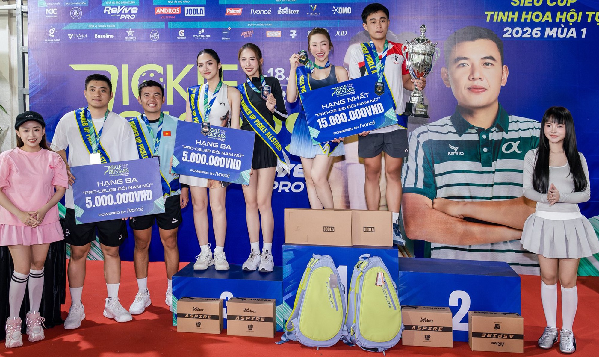 Đáng tiếc ở bán kết, cô và Hoàng Nam đã để thua kịch tính trước đôi Lý Thùy Chang và VĐV Quang Trường, đôi này sau đó đã lên ngôi vô địch.