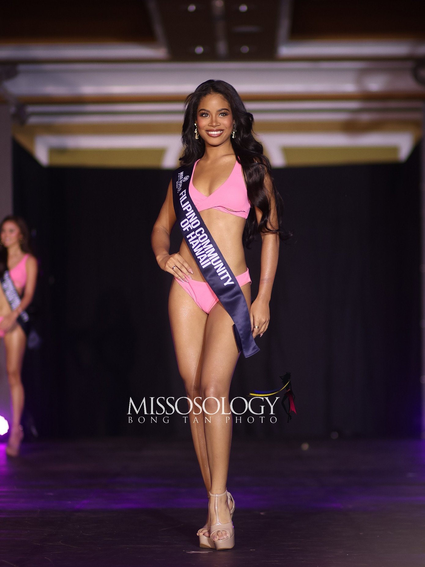 Cuộc thi Hoa hậu Thế giới Philippines hiện thuộc quyền tổ chức của ALV Pageant Circle. Chủ tịch ALV Pageant Circle - Arnold Vegafria thông báo mới mua thêm bản quyền Hoa hậu Du lịch Quốc tế Philippines. Người chiến thắng danh hiệu này có cơ hội tham gia cuộc thi ở nước ngoài.