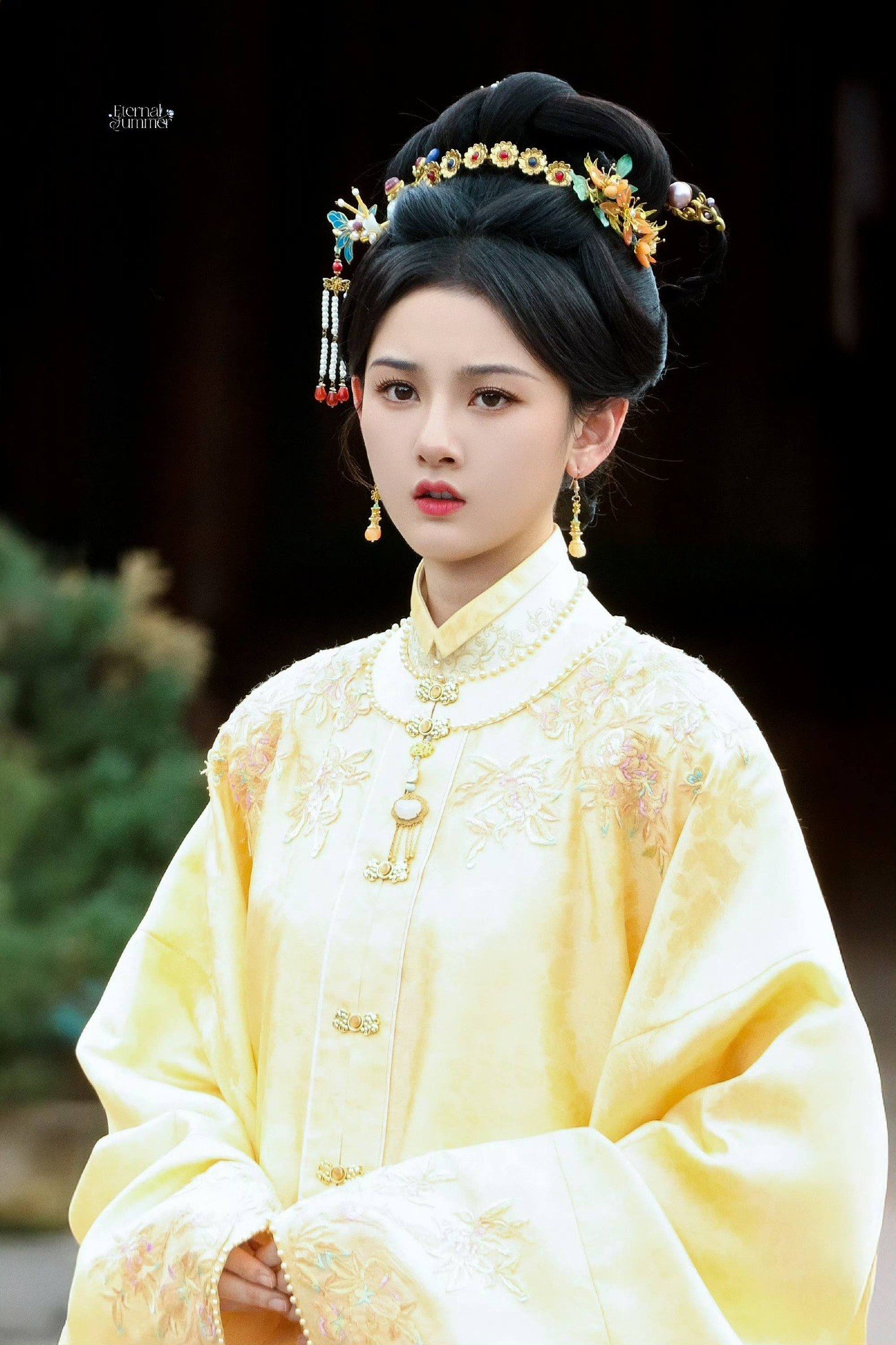 Tống Tổ Nhi khiến khán giả ngỡ ngàng, còn đâu mỹ nữ cổ trang gây thương nhớ - 4