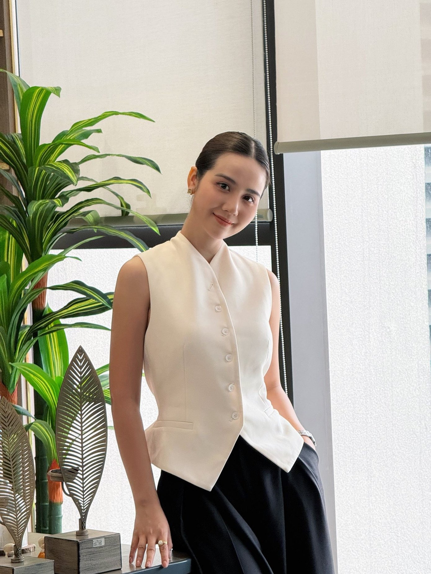 Phim VTV có một sao nữ chưa từng mặc xấu, lần nào lên phim cũng tạo xu hướng - 10