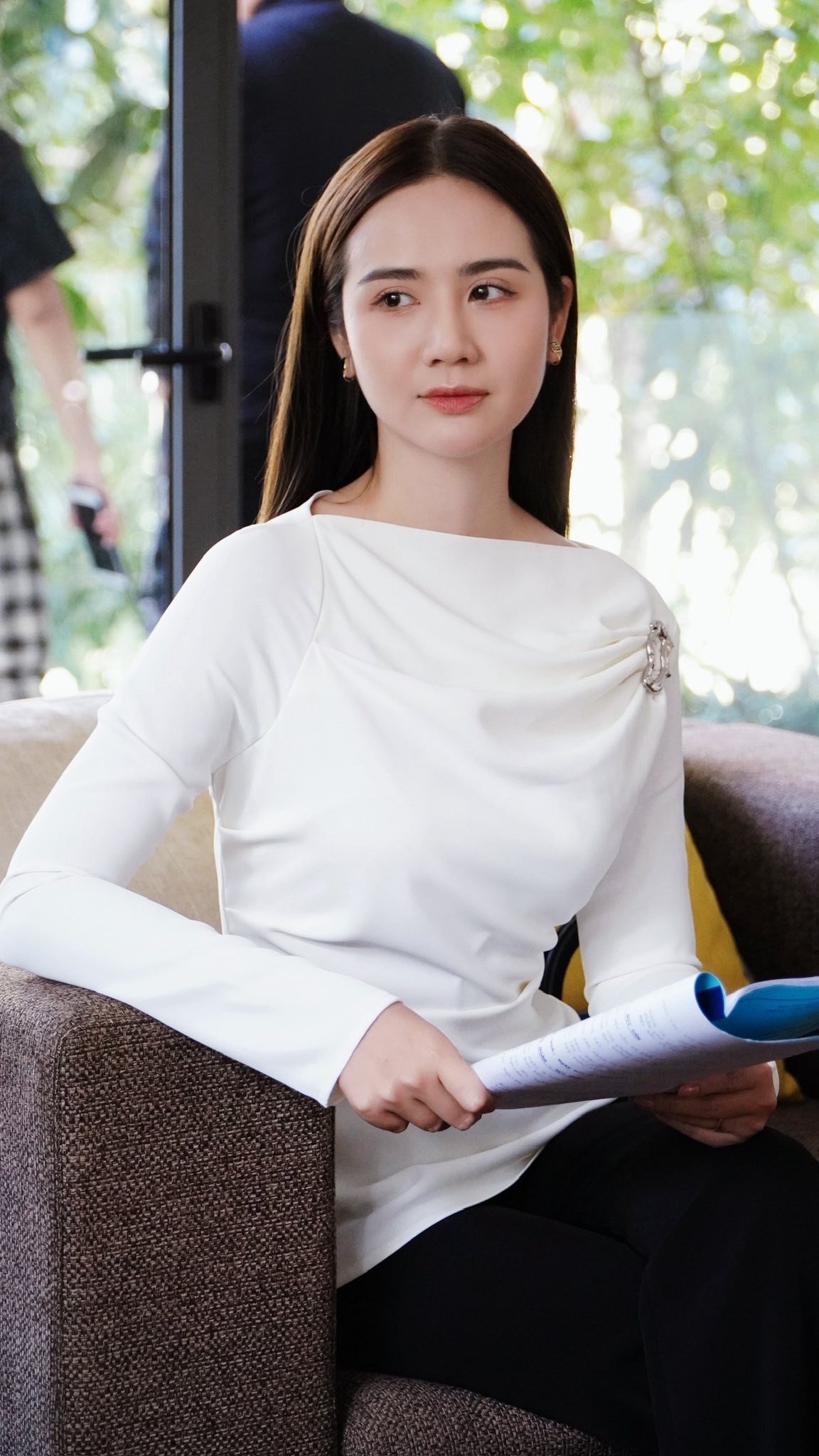 Phim VTV có một sao nữ chưa từng mặc xấu, lần nào lên phim cũng tạo xu hướng - 12