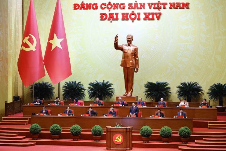 Ông Phạm Minh Chính, Ủy viên Bộ Chính trị, Thủ tướng Chính phủ thay mặt Đoàn Chủ tịch điều hành phiên khai mạc Đại hội. Ảnh: TTXVN