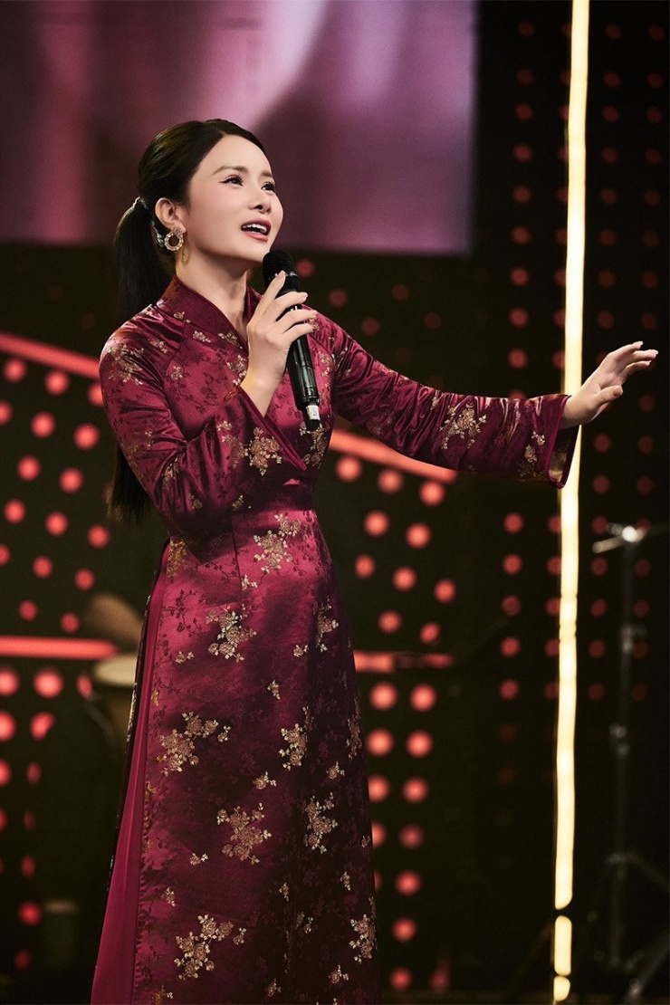 Ca sĩ Đinh Thành Lê.