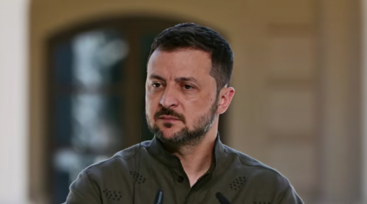 Tổng thống Ukraine Zelensky có thể không gặp được ông Trump ở Davos như hy vọng. Ảnh: GI.