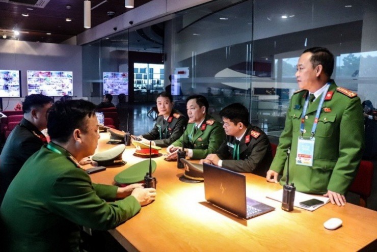 Bên trong Trung tâm chỉ huy cơ động bảo vệ Đại hội Đảng: Giám sát thời gian thực, y tế ứng trực 24/24h