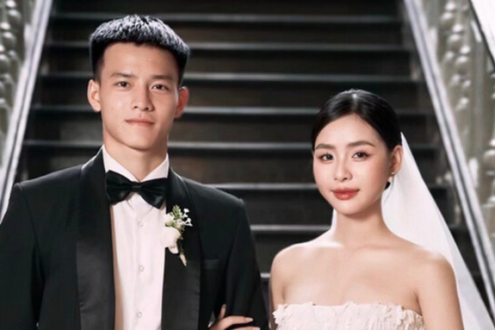 Nhan sắc người mẫu xinh đẹp là vợ cầu thủ U23 Nguyễn Thanh Nhàn