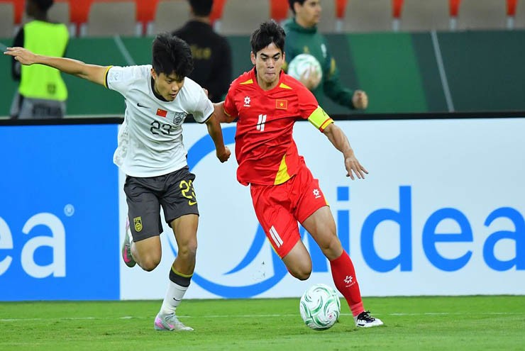 Trực tiếp bóng đá U23 Việt Nam - U23 Trung Quốc: Miệt mài tìm bàn rút ngắn tỷ số (U23 châu Á)