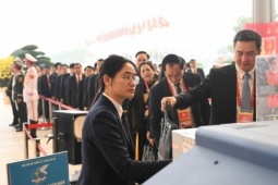 Hình ảnh đẹp nữ Cảnh vệ tham gia bảo vệ Đại hội Đảng toàn quốc lần thứ XIV