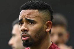 Tin mới nhất bóng đá trưa 20/1: Gabriel Jesus muốn được Arsenal gia hạn