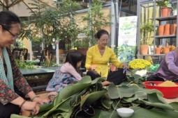 Nở rộ dịch vụ "độc lạ" ngày Tết