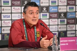 Trực tiếp họp báo U23 Trung Quốc - U23 Việt Nam: HLV Puche nhận xét thầy trò Kim Sang Sik