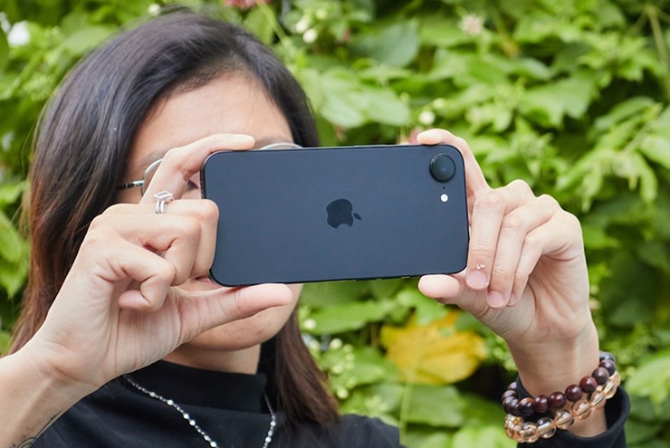 MagSafe sẽ được thêm vào trong sản phẩm iPhone "e" sắp tới?