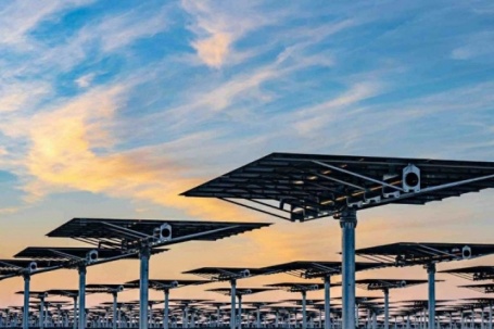 Các ‘ông lớn’ điện mặt trời đồng loạt báo lỗ nặng do giá giảm, thừa công suất