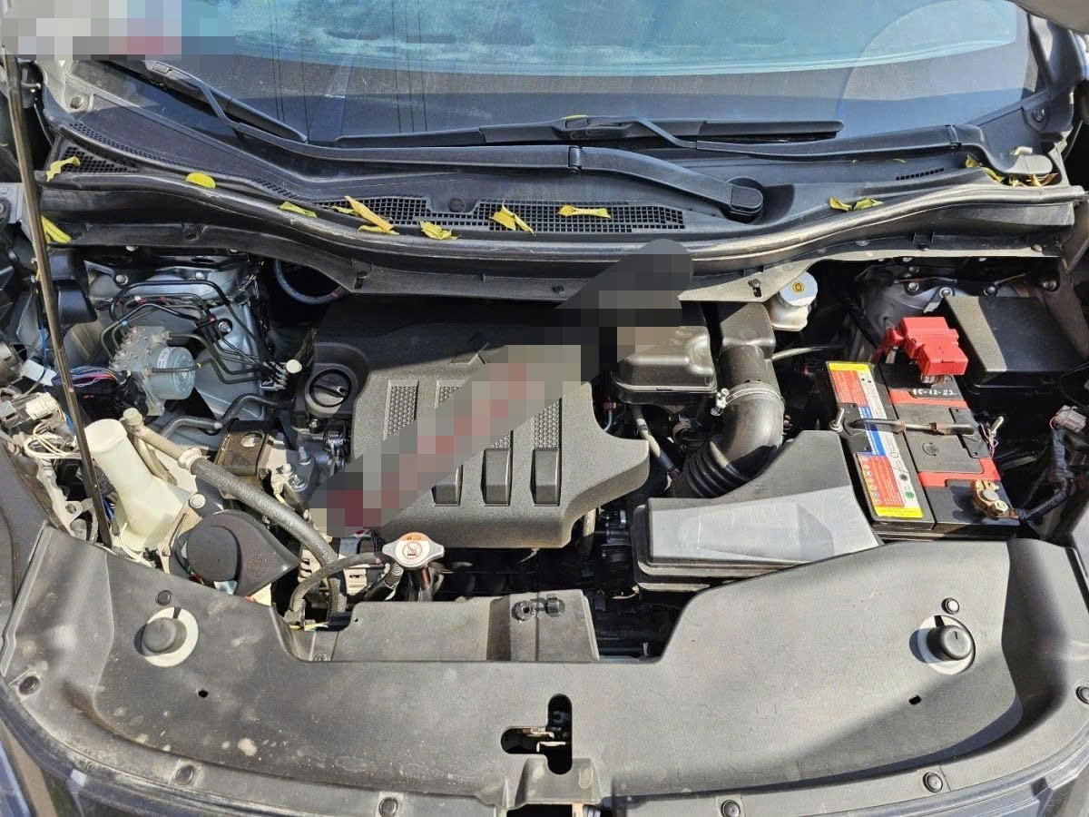 Mitsubishi Xpander AT cũ nhưng đời mới, giá tốt cho người chạy dịch vụ - 3