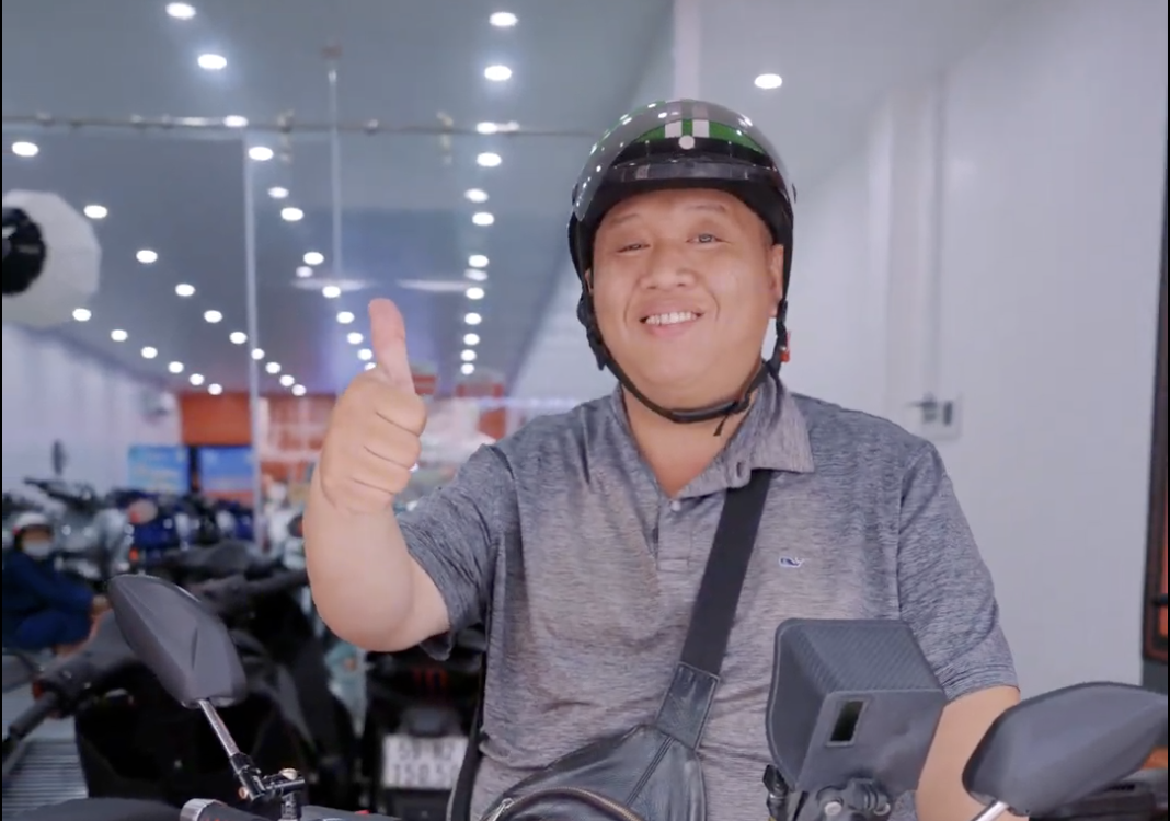 Anh Thanh Vũ - người dùng xe máy điện Dat Bike tại Đồng Nai