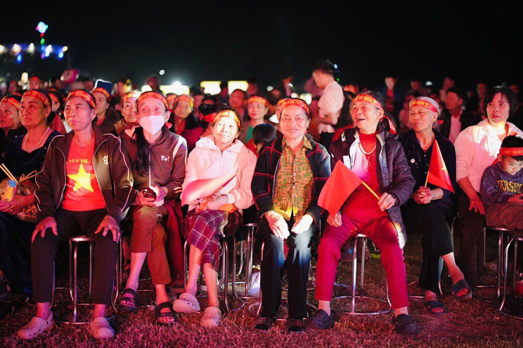 Trực tiếp bóng đá U23 Việt Nam - U23 Trung Quốc: Bàn thua thứ 3 phút bù giờ (Hết giờ) - 14