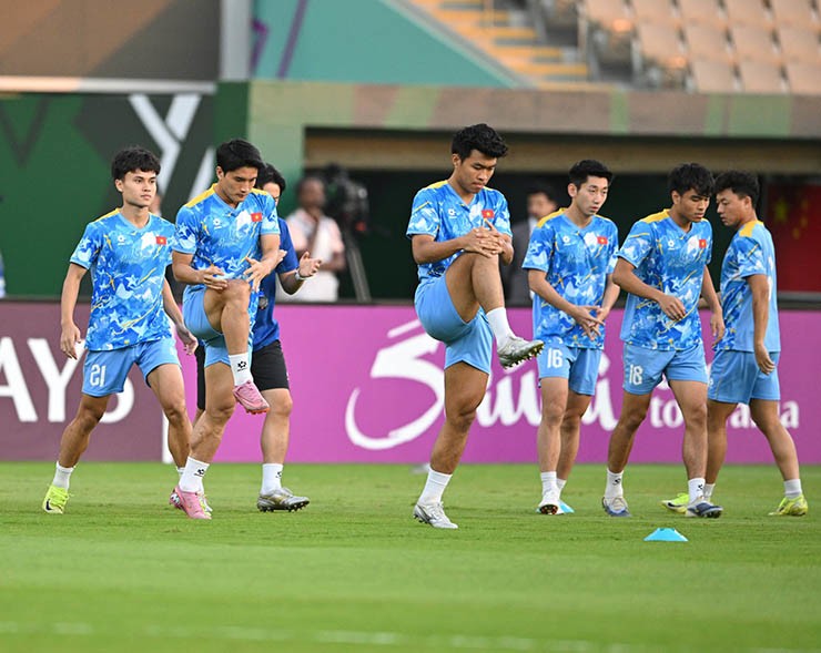 Trực tiếp bóng đá U23 Việt Nam - U23 Trung Quốc: Bàn thua thứ 3 phút bù giờ (Hết giờ) - 11