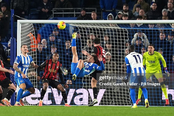 Khoảnh khắc vỡ òa của&nbsp;Kostoulas&nbsp;