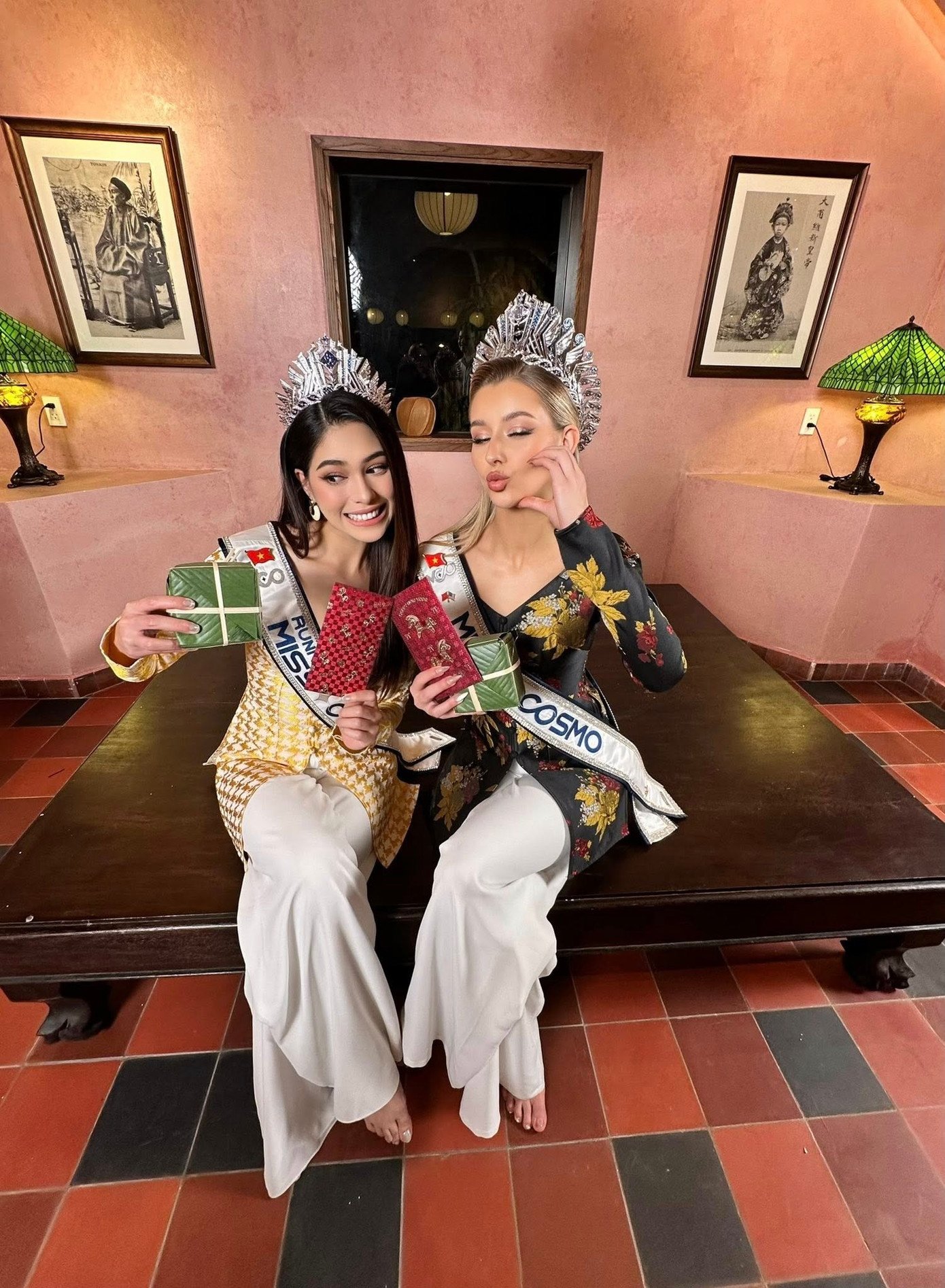 Top 2 Miss Cosmo 2025 "chuẩn dâu Việt": Mặc áo bà ba, tập gói bánh chưng - 4