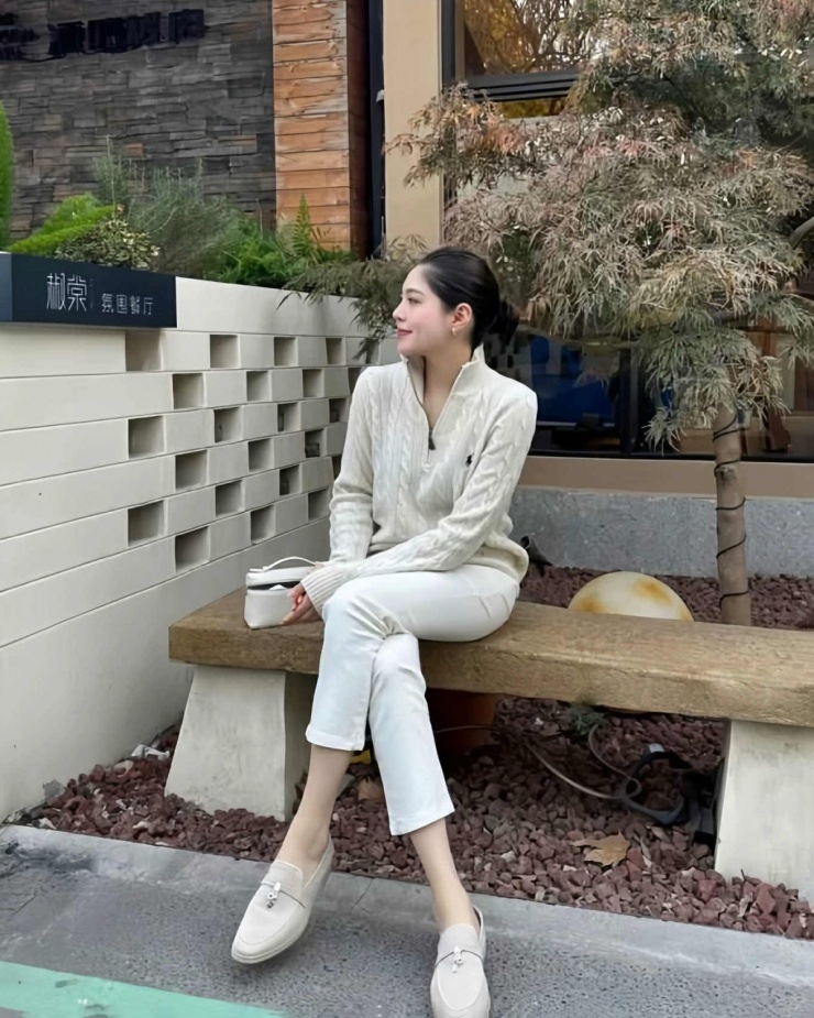 Quần 9 tấc thành mốt mới của giới nhà giàu - 1