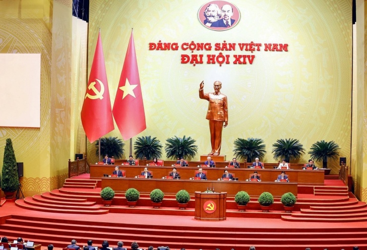 Đoàn Chủ tịch điều hành Đại hội.