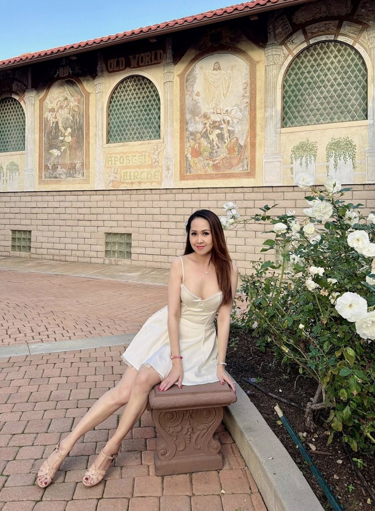 Ảnh sao 21/1: Hương Giang, Lan Khuê đọ vẻ quyến rũ - 9