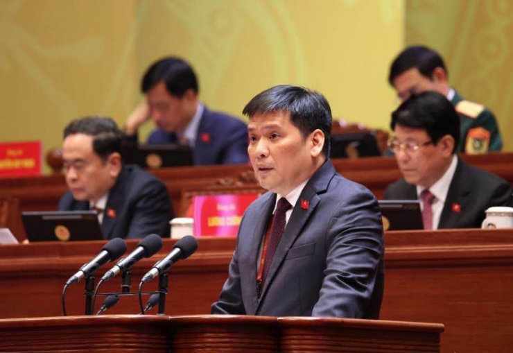 Phó trưởng Ban Tổ chức Trung ương Nguyễn Thanh Bình phát biểu tham luận tại phiên thảo luận của Đại hội XIV sáng 21/1. Ảnh: TTXVN