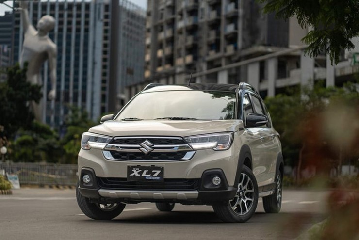 Gia đình trẻ mua xe chọn Mitsubishi Xforce hay Suzuki XL7 phù hợp hơn?