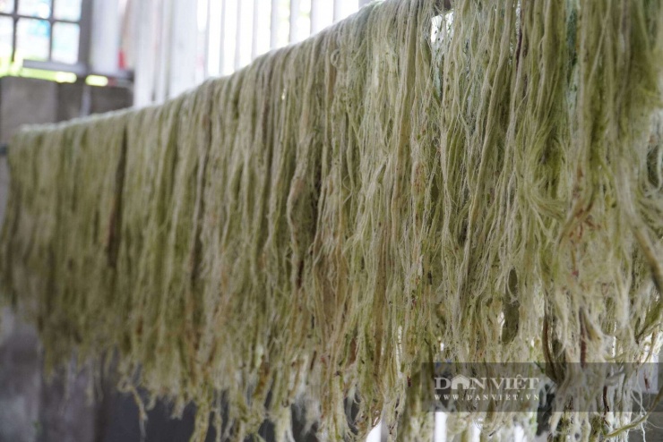 Sợi khóm khô được bán cho doanh nghiệp với giá 160.000 - 170.000 đồng/kg.