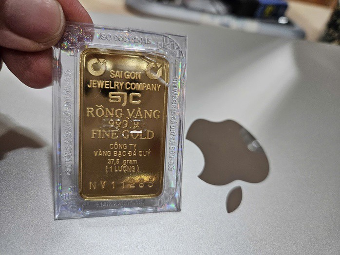 Sáng 21-1, giá vàng trong nước tiến sát 170 triệu đồng - 1