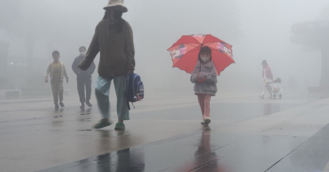 Miền Bắc rét buốt do đón không khí lạnh liên tiếp.