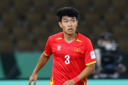 Đánh nguội nhận thẻ đỏ, hậu vệ U23 Việt Nam hết giải vẫn bị cấm thi đấu