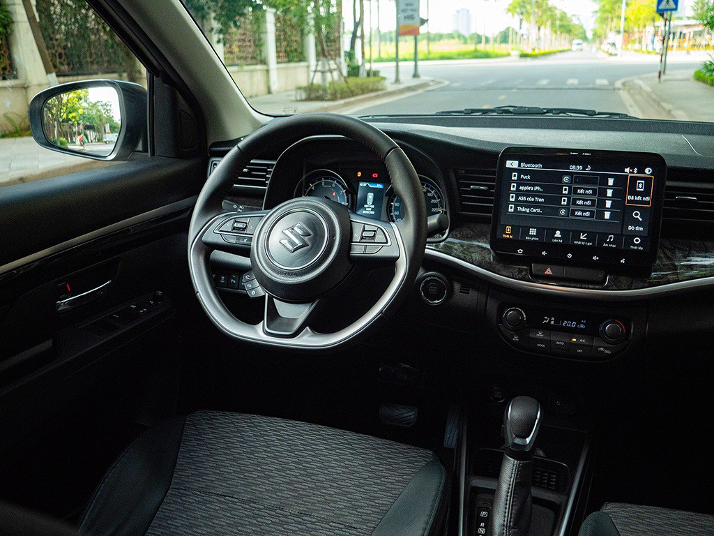 Gia đình trẻ mua xe chọn Mitsubishi Xforce hay Suzuki XL7 phù hợp hơn? - 6