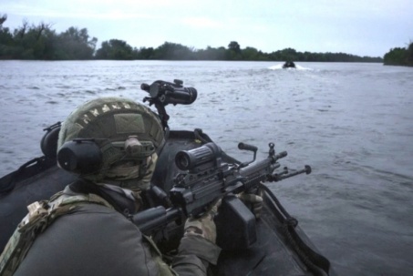 Sông Dnipro - mặt trận tác chiến đặc biệt nguy hiểm trong xung đột Nga-Ukraine