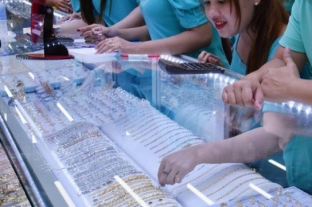 Giá vàng hôm nay 21-1: Giá vàng thế giới tăng 100 USD