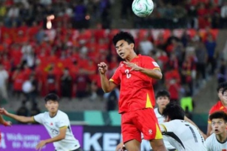 Báo chí Trung Quốc tự hào khi đội nhà làm nên lịch sử