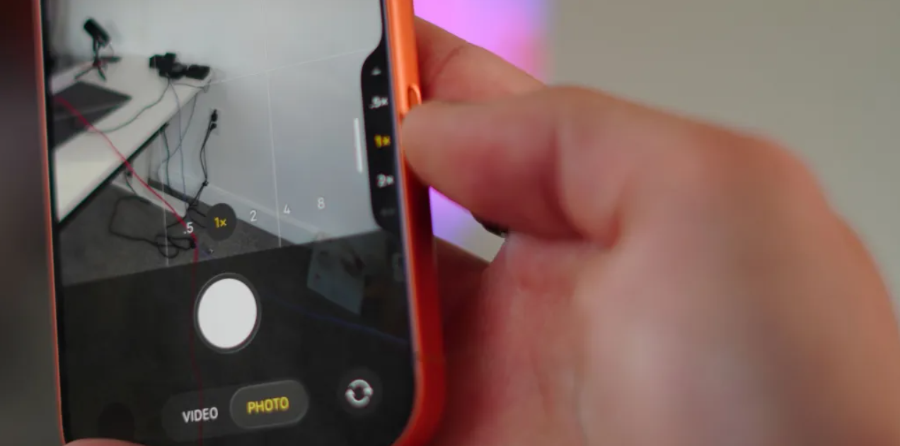 Giao diện camera của iPhone 17 Pro Max.