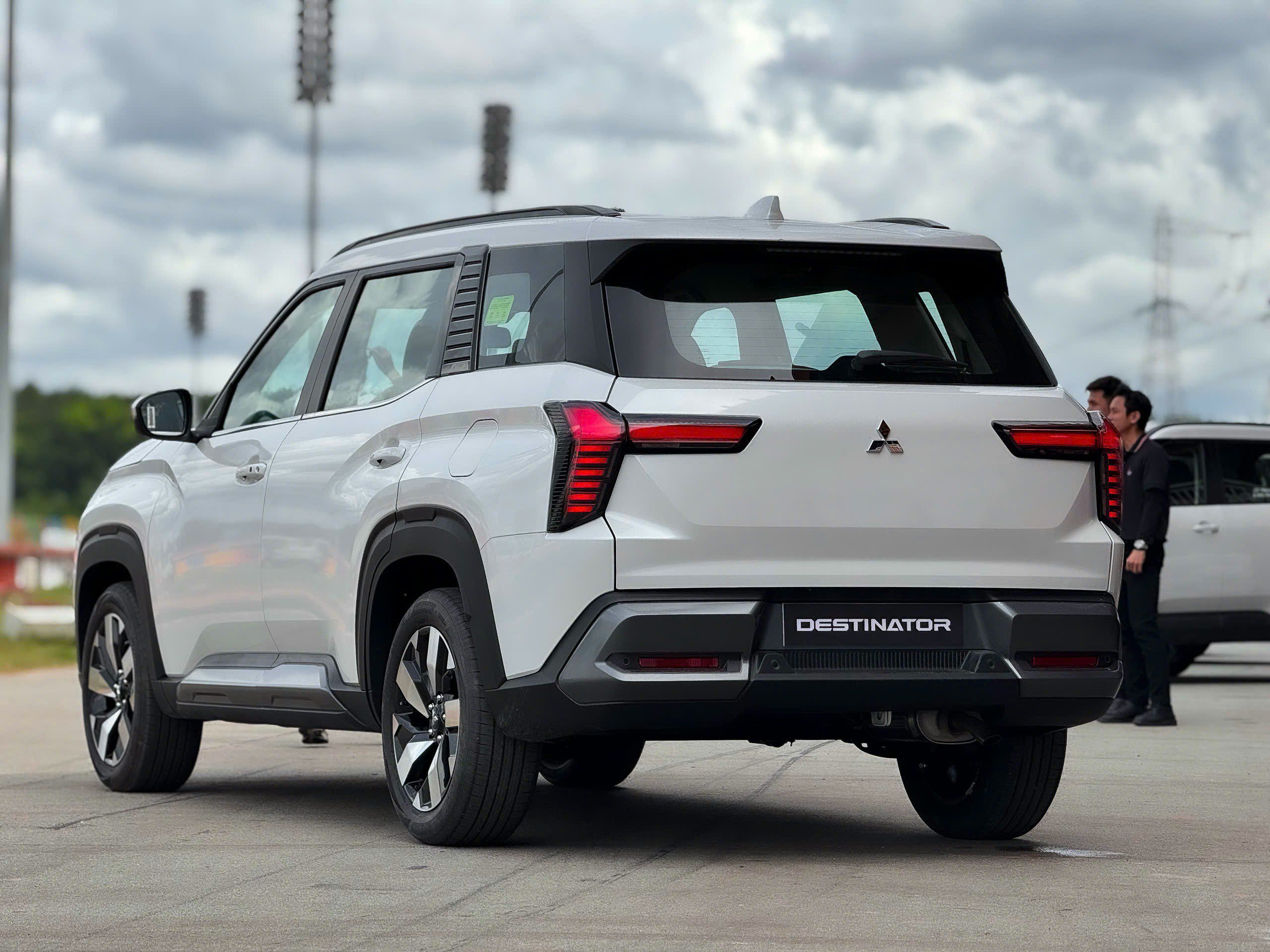 Destinator trở thành ngôi sao mới, "gánh team" doanh số cho&nbsp;Mitsubishi tại Việt Nam?