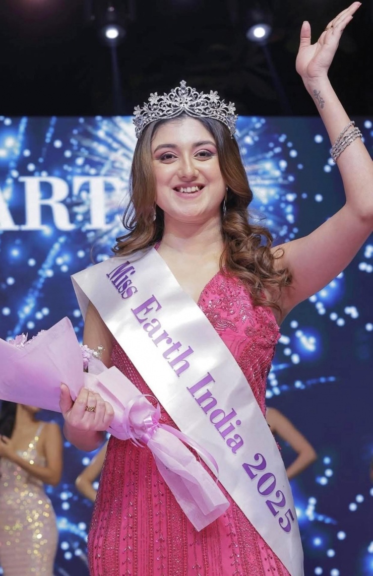 Nhan sắc gây tranh cãi của tân Hoa hậu Trái Đất Ấn Độ.