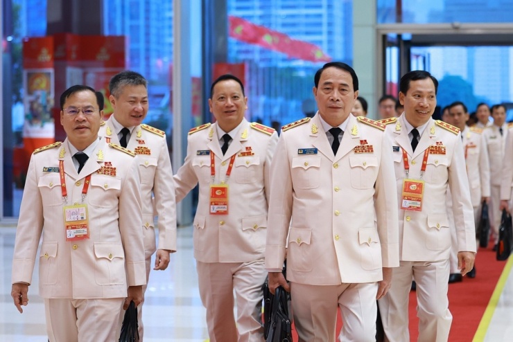 Đại hội XIV tiến hành công tác nhân sự - 9