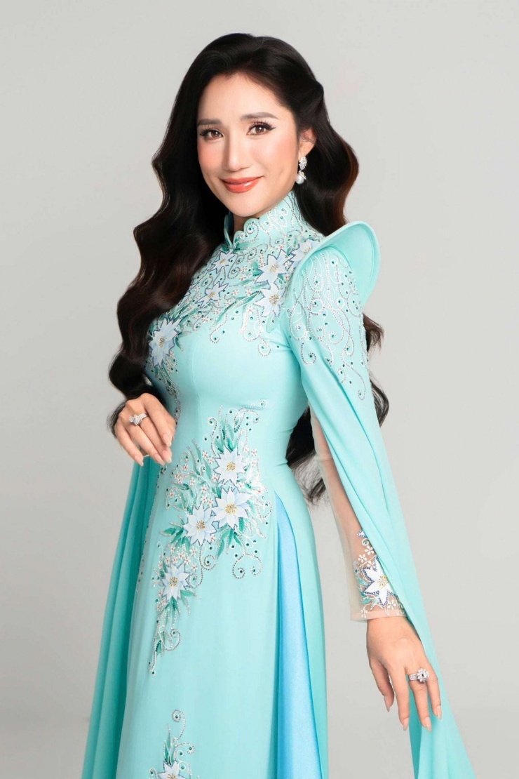 Nghệ sĩ Ưu tú từng từ chối lời mời thi nhan sắc. Anh: FBNV