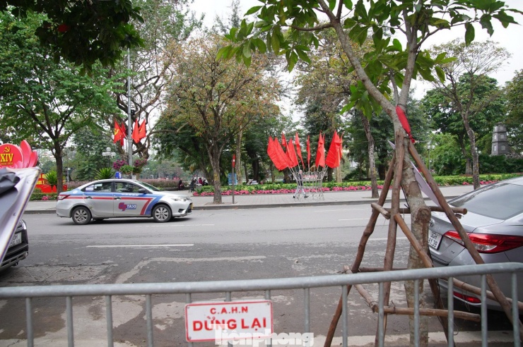 Ngõ 61 Đinh Tiên Hoàng nằm đối diện hồ Hoàn Kiếm