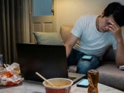 Vì sao ung thư ngày càng 'tấn công' người trẻ?