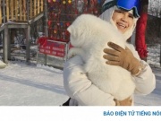 Trải nghiệm ôm hồ ly ấm áp giữa vùng băng tuyết trắng xóa Cáp Nhĩ Tân