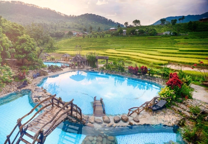 Suối khoáng nóng ở Trạm Tấu. Ảnh: Lekima Hung