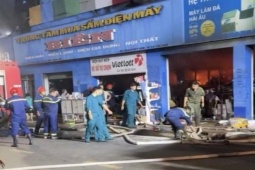 Hiện trường cháy cửa hàng điện máy khiến người mẹ trẻ và con nhỏ tử vong thương tâm