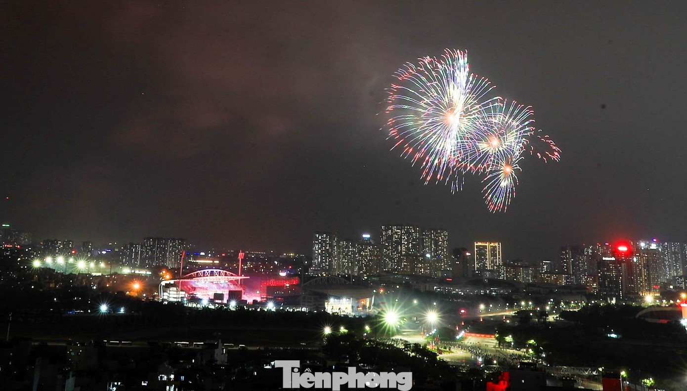 Theo ban tổ chức, buổi bắn thử nhằm kiểm tra kỹ thuật, trong đó tập trung đánh giá mức độ an toàn, độ chính xác về thời gian cũng như sự đồng bộ giữa âm thanh, ánh sáng và các hiệu ứng hỏa thuật. Đây là bước chuẩn bị cho chương trình pháo hoa nghệ thuật có quy mô lớn gấp nhiều lần so với các sự kiện trước đây tại Hà Nội.