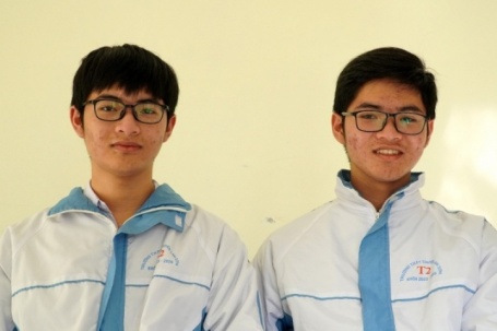 Anh em sinh đôi cùng giành giải nhất Toán toàn quốc