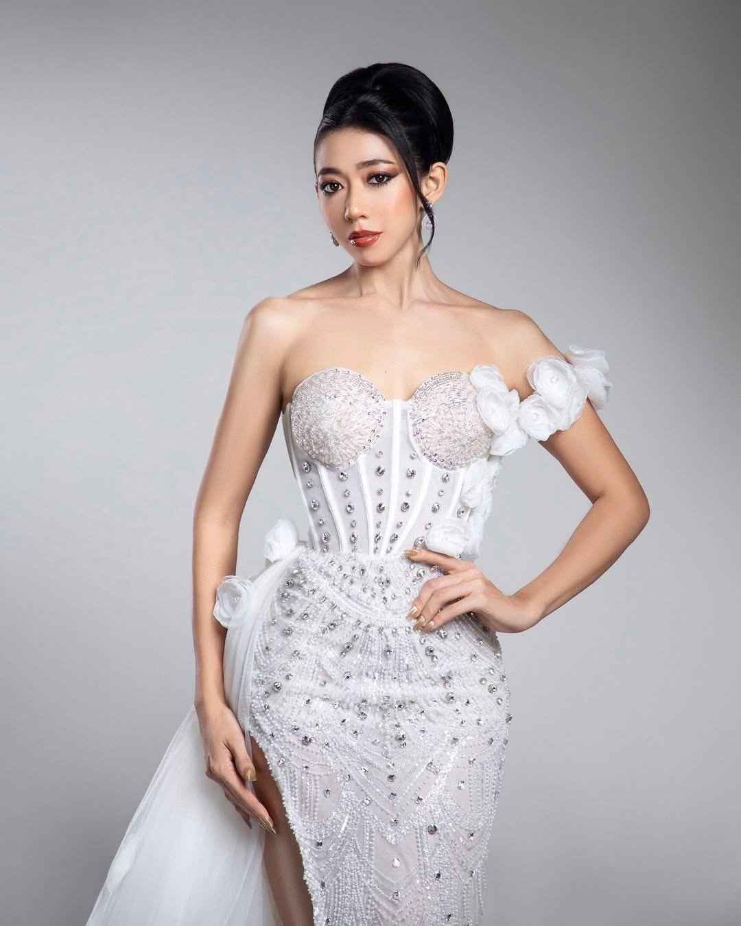 Hai người đẹp Campuchia và Myanmar bỏ thi Hoa hậu Liên lục địa 2025.