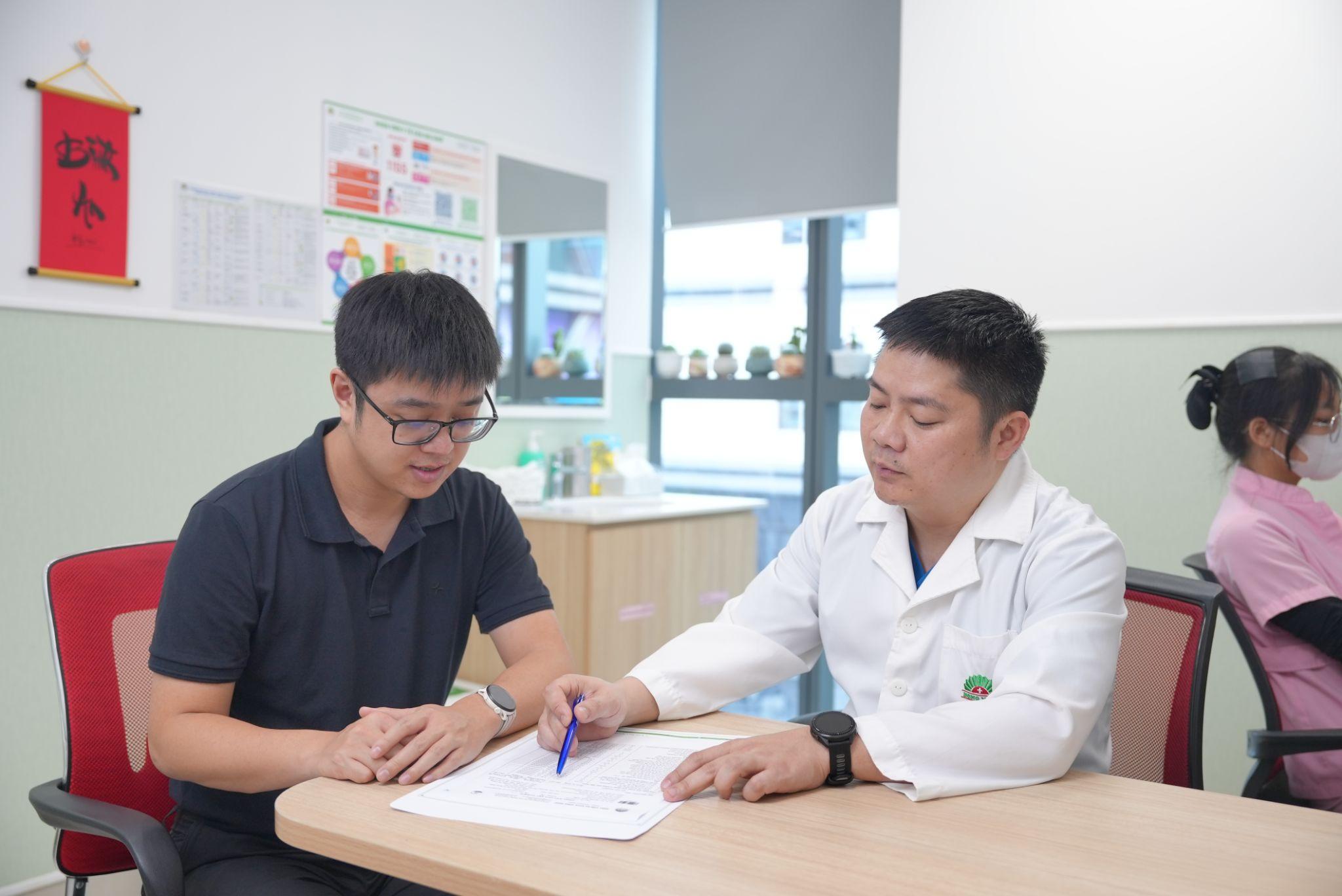 ThS.BS Lê Đinh Thái khuyến cáo nên thăm khám sức khỏe định kỳ 1-2 lần/năm (Nguồn: Bệnh viện cung cấp)